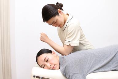 再来【月・火・水17時開始まで・スタッフ指名不可】整体120分¥18240→17000