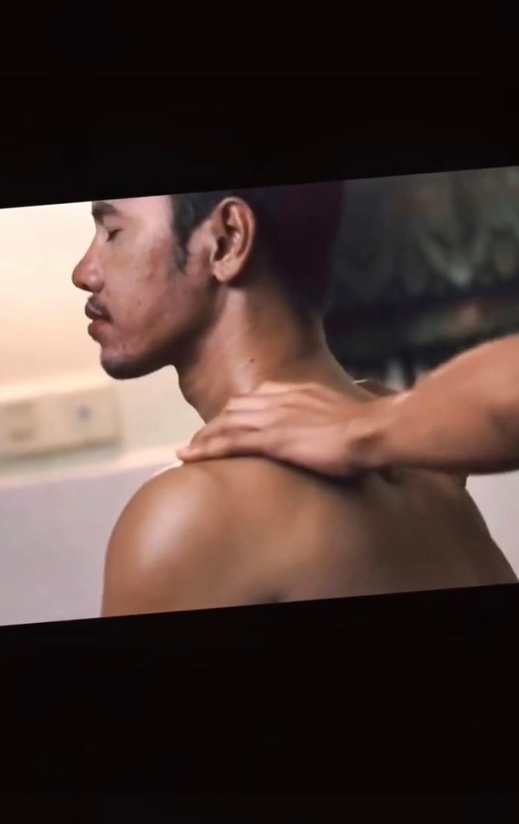 【男性施術者希望】全身アロマオイル+美脚リンパ 100分