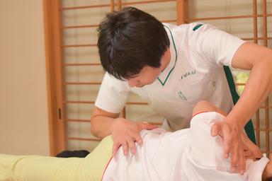 【新規限定】神経系へのアプローチで不眠などのお悩みを改善★深層ストレッチ+ボディケア 90分 通常料金8,000円