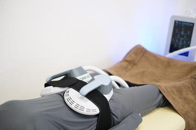 【新規限定】【首肩・腰の辛さに】寝ながら鍛えて(電磁パルス)×ストレッチ 120分 通常料金14,900円⇒