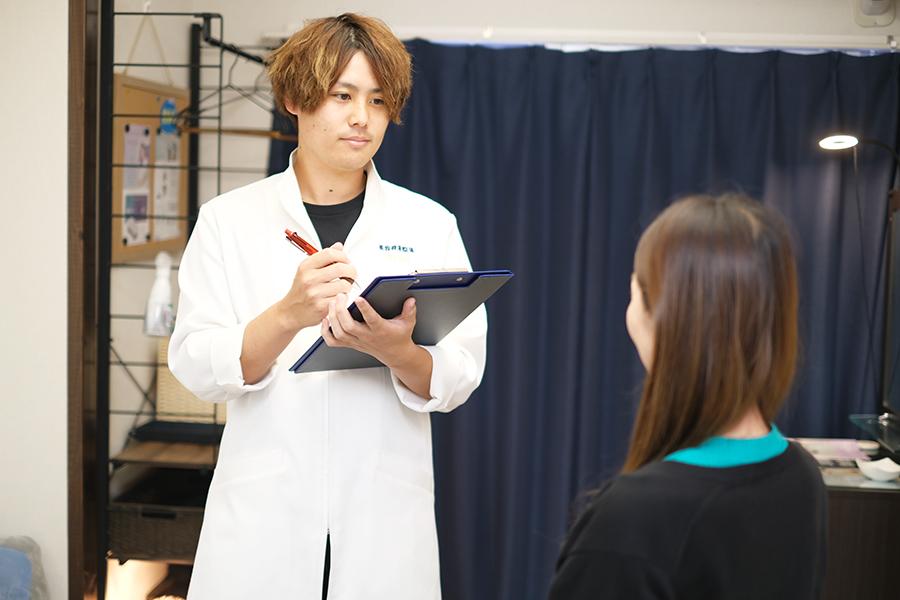 【新規限定】【便秘/ぽっこりお腹】全身整体＋骨盤矯正＋腸もみ 60分