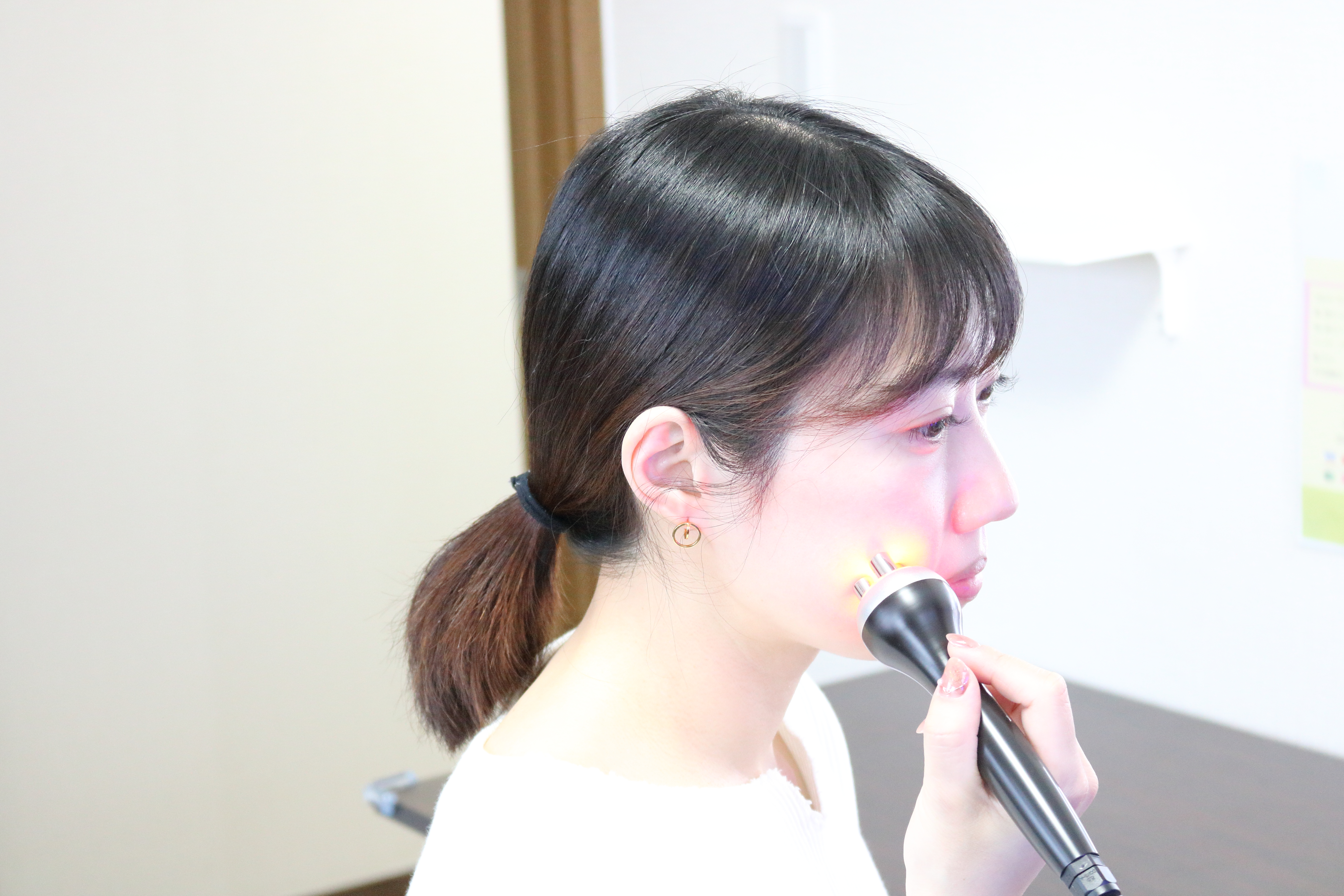 【新規限定】【乾燥肌は感動！】しっとり美肌＆小顔づくりセルフ体験コース 60分