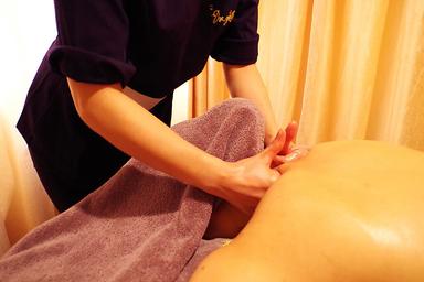 【ヘッドスパセット150分】足つぼ30分＋ヘッドスパ30分＋オイルマッサージ90分