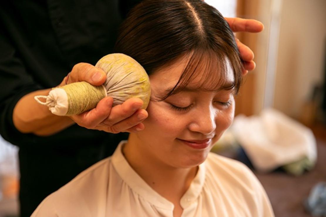 【新規限定】肩から上のピンダスウェダナ(ハーブボール温圧発汗法)　 30分