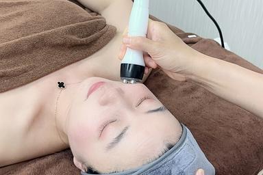 《Face》小顔ハイパーナイフ コース ※全顔 90分