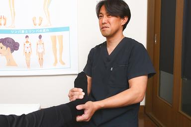 【新規限定】《つらい手や足のビリビリ感に◎》ビリビリ感改善で毎日を快適に！本格整体 45分