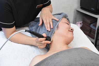 圧倒的小顔リフトアップ