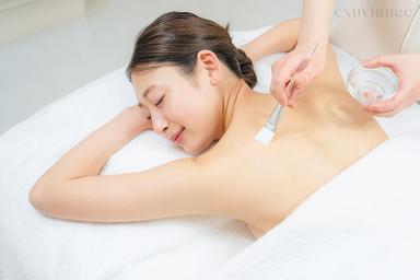 【背中・お尻の肌荒れやザラつきに】部位が選べる◆ボディＰＨＡ水光ピール 50分 
