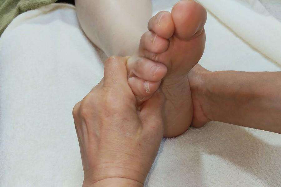 ネイルケア(足爪カット) 25分