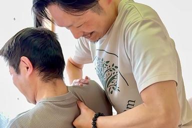 【男性施術者】肩甲骨はがし(8回券) 20分