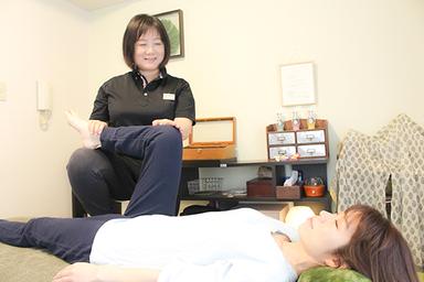 肩甲骨はがしとほぐし整体にドライヘッドスパ＋小顔90分