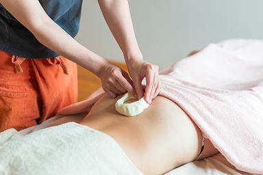 【男女共通】腰周りをほぐす！カティバスティ40分(背部オイルトリートメント付き)