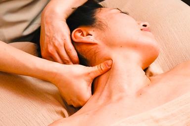 ドライヘッドスパ＆アイケア40分