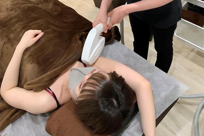 【新規限定】【女性の顔脱毛キャンペーン】3300円でお顔の脱毛が体験できる！ 30分