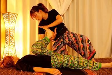 タイ古式90分＋ドライヘッドスパ30分合計120分