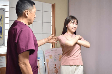 カイロプラクティック《腰がつらい方》 60分