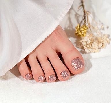 ［再来2ヶ月以内限定］フットネイル（※別途オフ代）