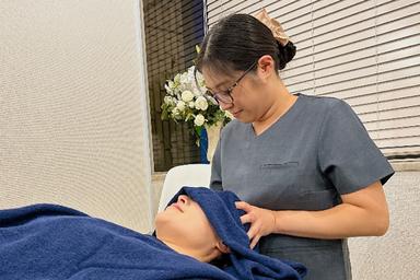 ドライヘッドスパ20分＋全身揉み解しボディケア60分
