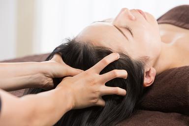 クイックコースヘッドスパ (15 mins massage/Dry Head Spa) 15分