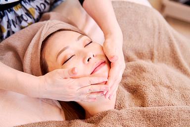 【全員OK】【口コミ&学生割引24歳以下】毛穴の開き・黒ずみに！水素吸引 20分