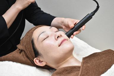 【フェイシャル】ソノイオントリートメント 30分