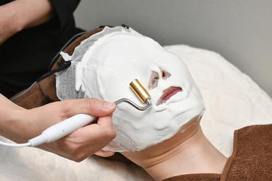 【新規限定】【フェイシャル】クールビタミントリートメント+ディープクレンジング 45分通常価格7,700円→5,500円