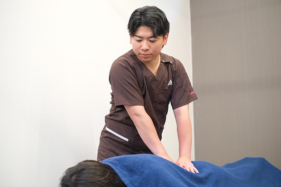 【新規限定】《口コミ限定》凝り固まった筋肉に♪マッスル！(ボディケア) 40分 通常料金5,000円