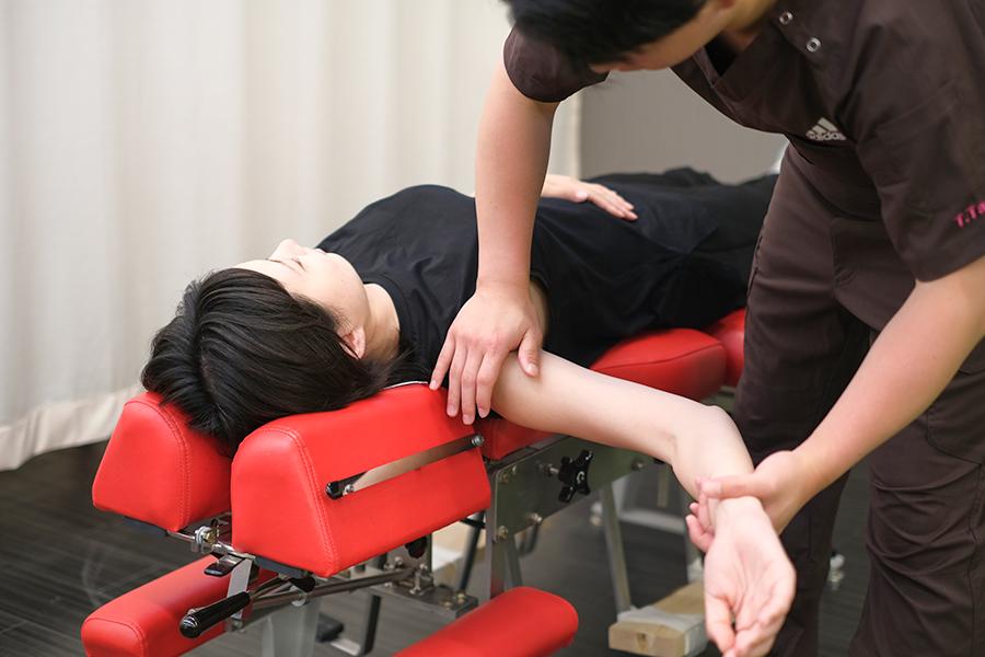 肩甲骨・鎖骨をきれいに！悩み別メニュー組み合わせコース 60分