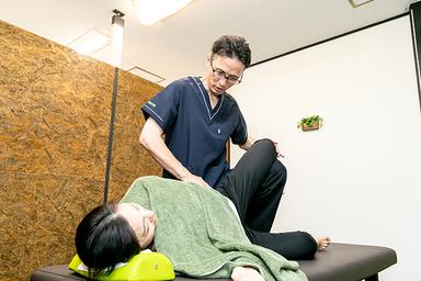【初回¥4500】腰がつらい・動きづらい方へ◎骨盤矯正×全身整体60分
