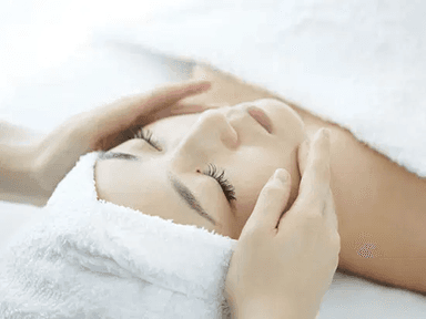 ◆70分｜Executive【極上】フェイシャルトリートメント｜肌本来の美しさを引き出す。オールハンドプラン！