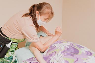 【新規限定】本場ハワイで学んだロミロミでお疲れむくみもすっきり♪全身オイルマッサージ 60分 通常料金7,800円