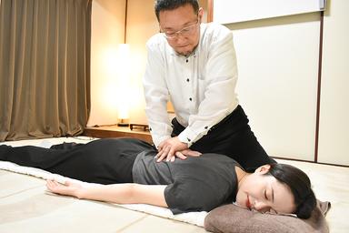 【新規限定】基本メニュー♪独自の手技で自律系統を整えあらゆる不調を改善★整体 30分 通常料金8,000円