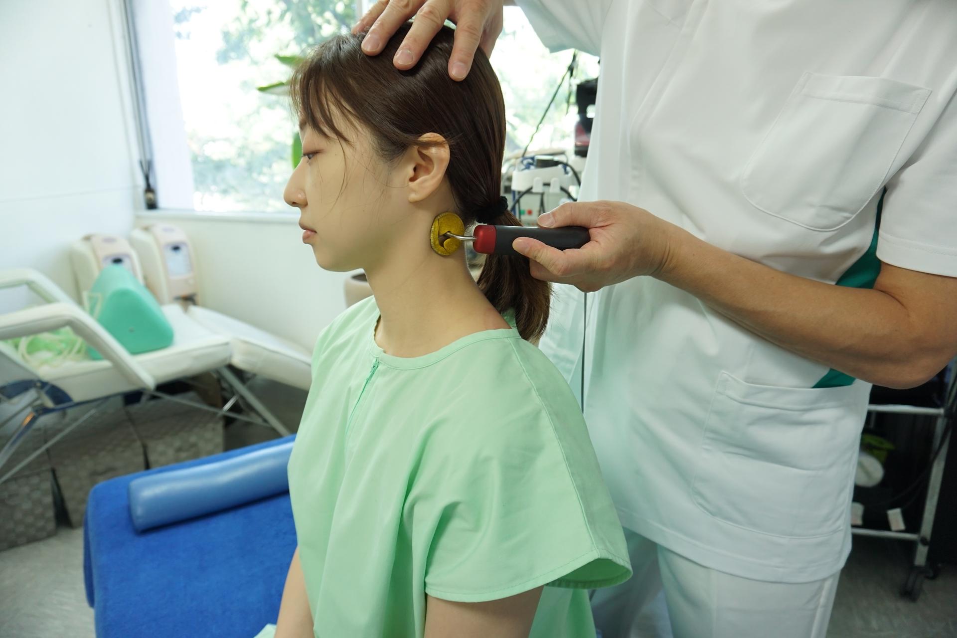 ぎっくり腰、寝違え整体 25分