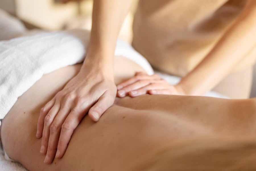 【ボディメイク】骨盤調整＋背中トリートメント 30分