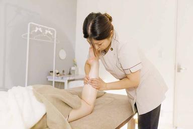 【再来限定】贅沢コース♪アロママッサージ 120分 通常料金9,500円