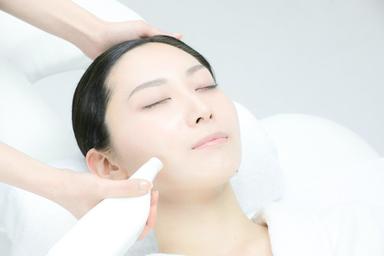 高圧エイジングショットフェイシャル 60分
