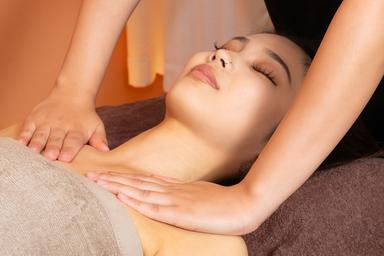 【再来限定】人気No.1FCR《ハーブピーリング》顔 (剥離の調整可能◎) 90分 通常料金33,000円