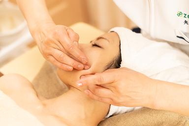 【初回の方はこちら】骨盤調整＋フェイシャルエステ 90分