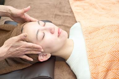 ハリ艶フェイシャル 60分