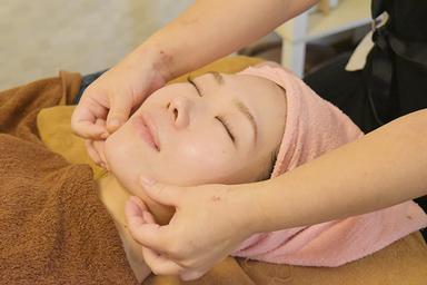 【新規限定】美白フェイシャルコース 45分 通常料金6,000円