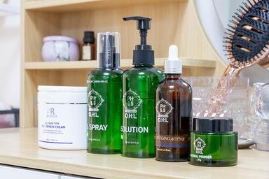 【新規限定】《Body:美肌/ハーブピーリング背中》気になる背中のブツブツに (背中全体) 60分 通常料金15,000円