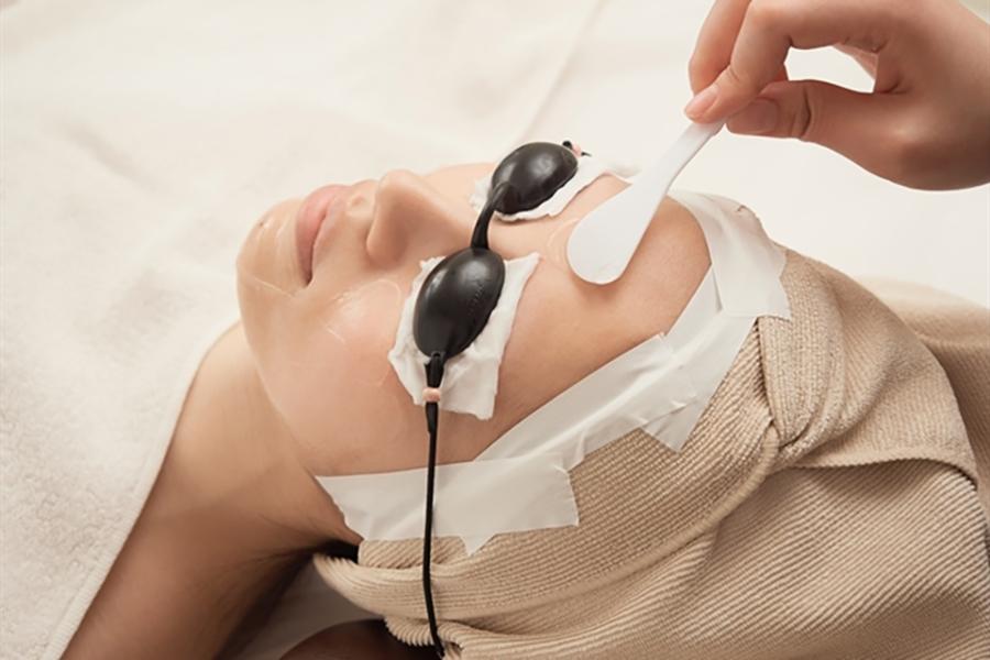 初回限定【フェイシャル】《顔脱毛》産毛対応◎毛穴レス◎ぷるぷるコラーゲン◎ 45分 通常料金7,700円