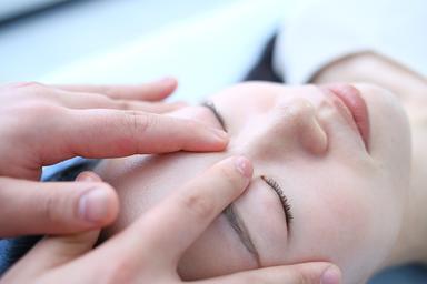 【新規限定】《眼精疲労改善》低周波アイケア＋眼筋筋膜リリース 80分 通常料金10,000円