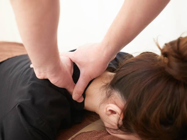 上半身揉みほぐし　30分