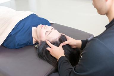 【新規限定】全身ストレッチ＋気になるところを重点的に90分＋ヘッドケア20分 通常料金14,230円