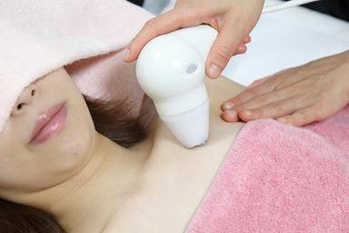 【全員OK】《機械のみ/下垂・ハリでお悩みの方》美容液導入でプルプルバストケア 40分