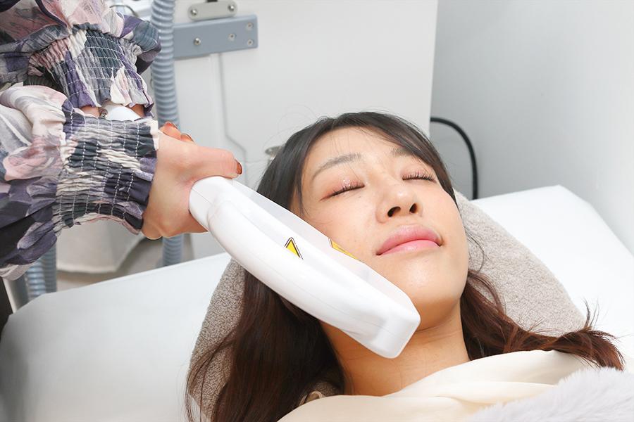 【月1回のスペシャルケア】美肌の土台作り★全顔ダブル脱毛  