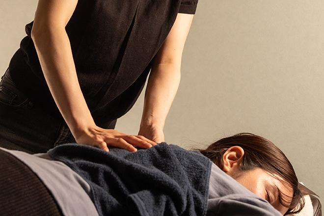 【新規限定】もみほぐし60分＋フットケア40分 (フットバス付)  通常料金7,500円