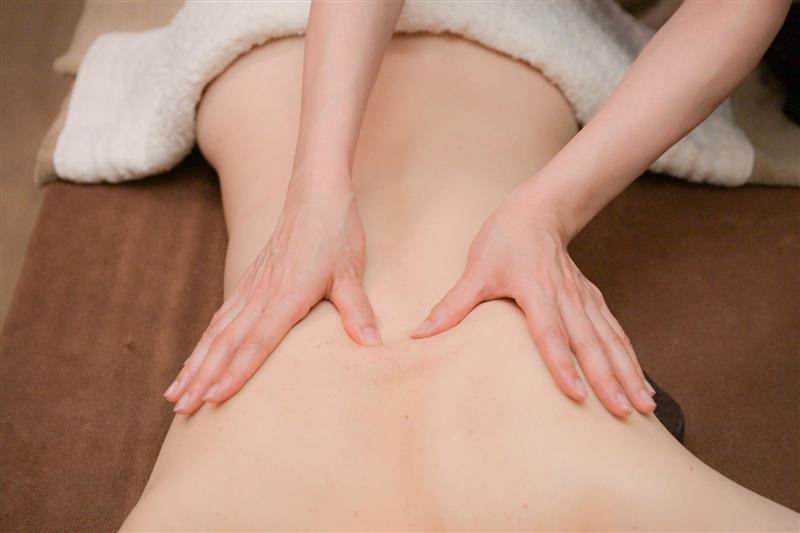 背面アロマタッチ 60分