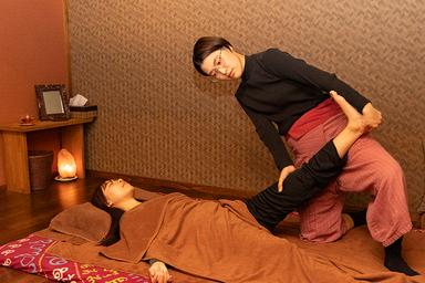 【全員OK】平日12時迄【タイ古式SET 100分11000→￥7800】全身シャッキリしたい方に◎